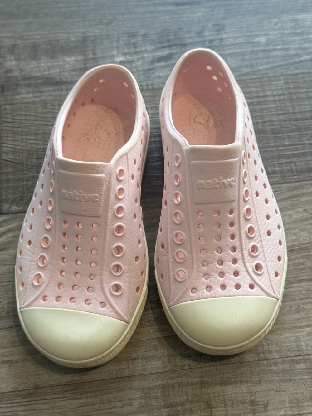 native Jefferson Slip-On Shoes in Light Pink